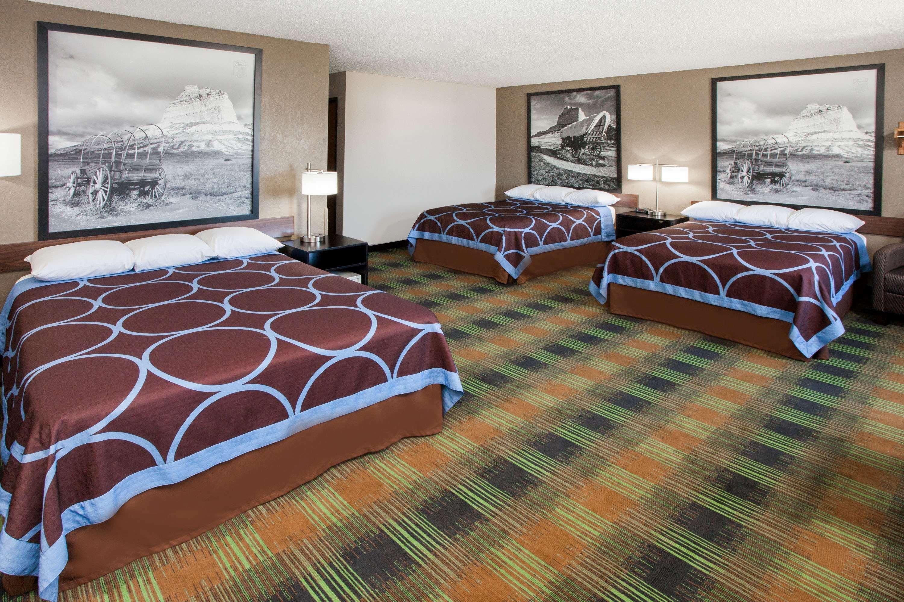 Super 8 By Wyndham Keokuk Hotel Ngoại thất bức ảnh