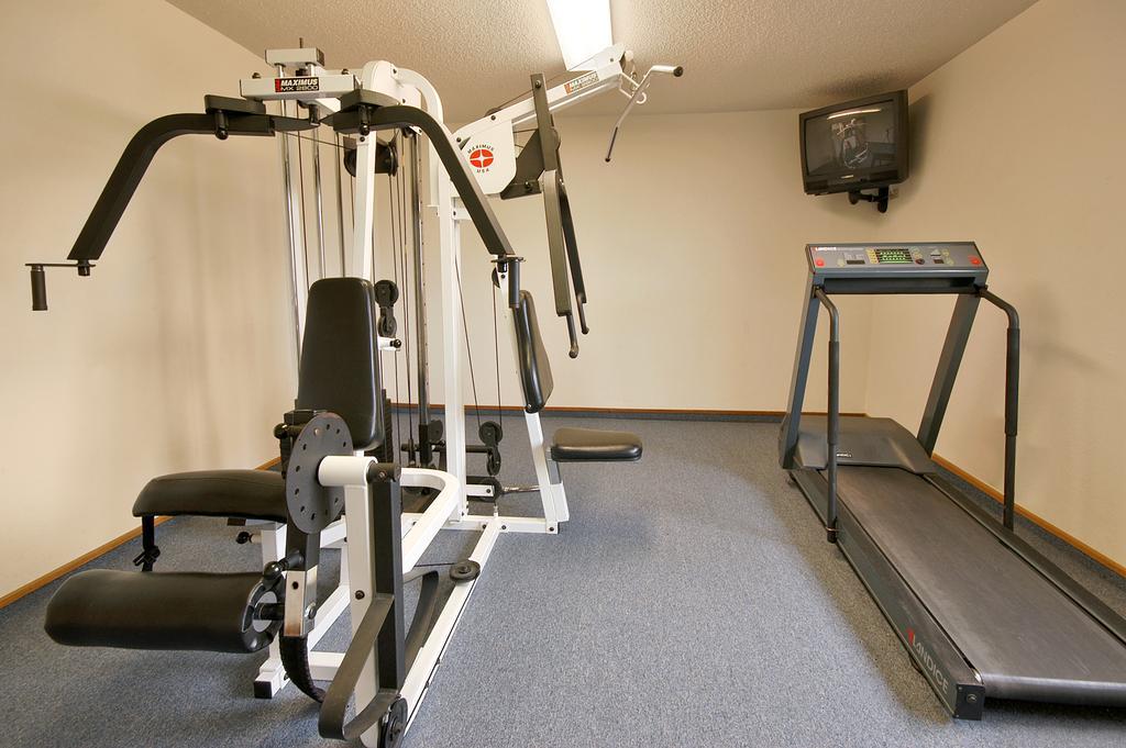 Super 8 By Wyndham Keokuk Hotel Ngoại thất bức ảnh