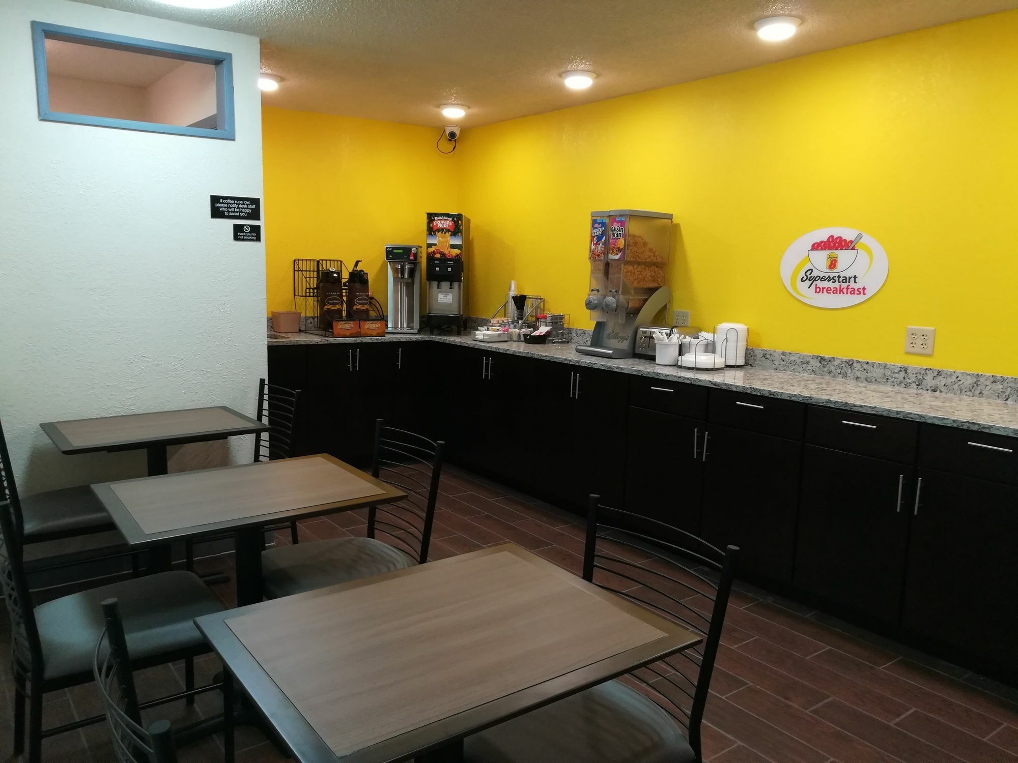 Super 8 By Wyndham Keokuk Hotel Ngoại thất bức ảnh